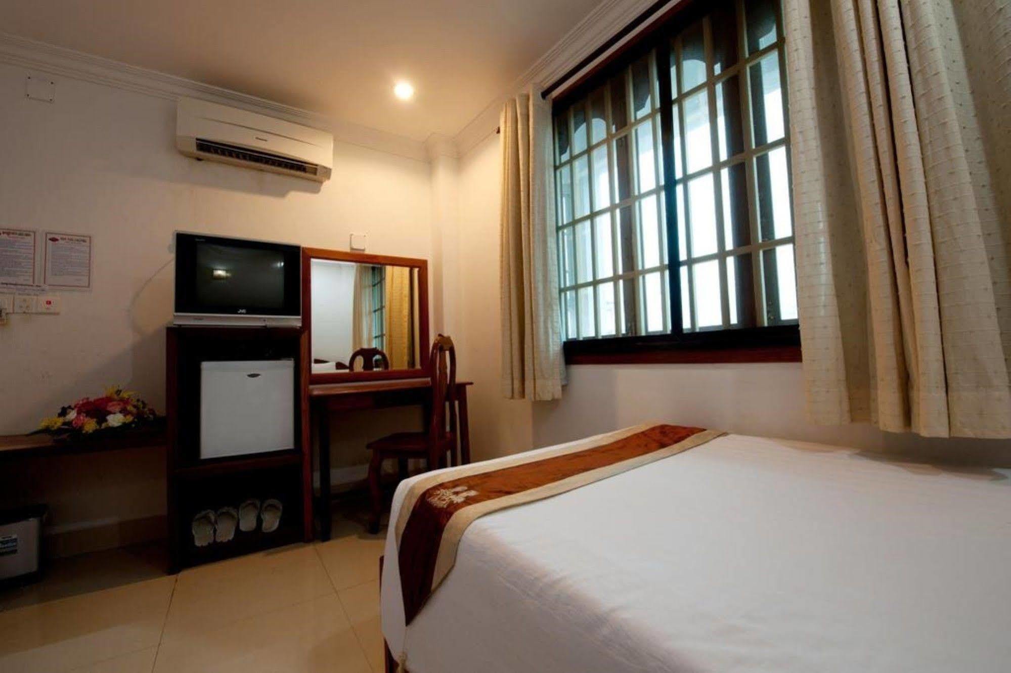 פנום פן Wei Si Deng Hotel & Restaurant מראה חיצוני תמונה