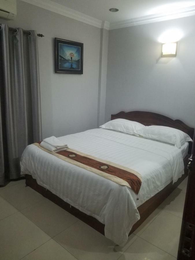 פנום פן Wei Si Deng Hotel & Restaurant מראה חיצוני תמונה
